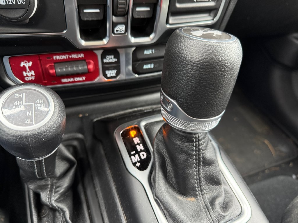Used 2024 Jeep Wrangler Unlimited Rubicon 4xe AWD/4WD image 30