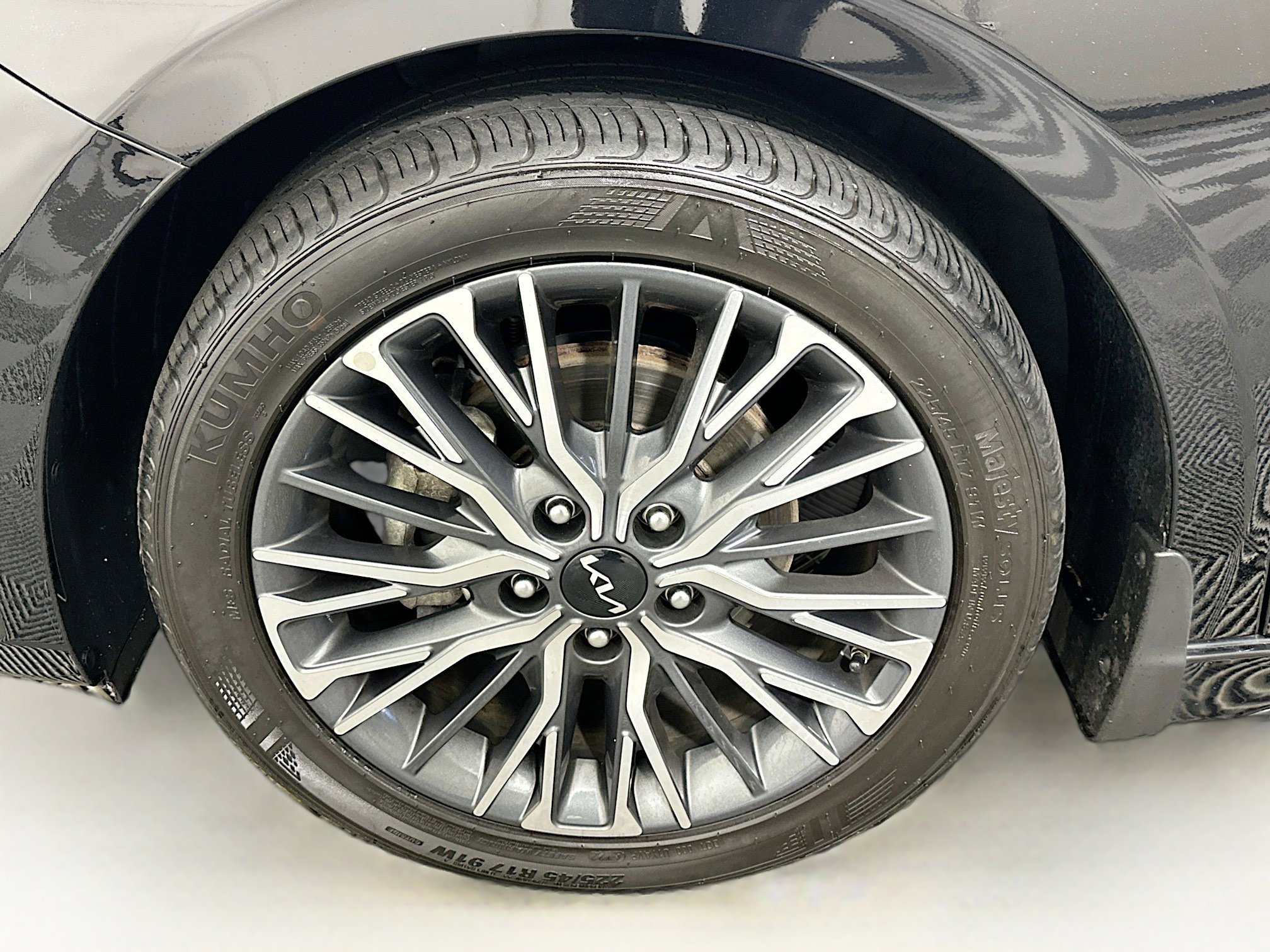 Used 2023 Kia Forte GT-Line w/ GT-Line Premium Package image 11