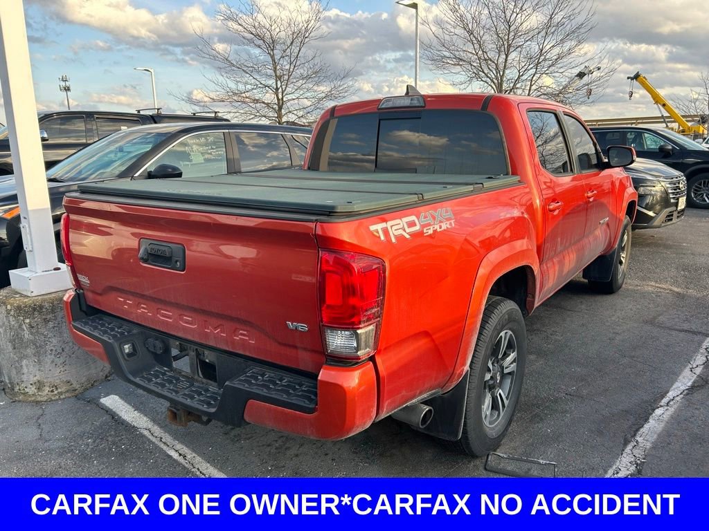 Used 2017 Toyota Tacoma TRD Sport w/ Tow Package (A/T) image 3