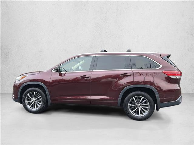 Used 2018 Toyota Highlander XLE image 8