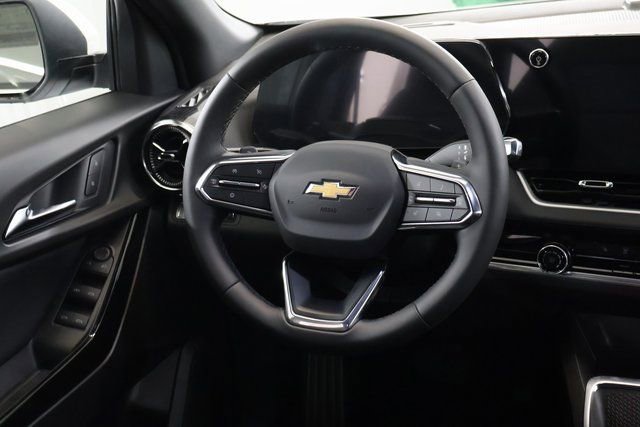 New 2026 Chevrolet Equinox LT w/ Safety and Technology Package image 13