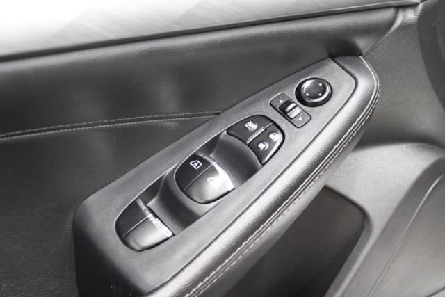 Used 2018 Nissan Maxima 3.5 SV FWD image 9