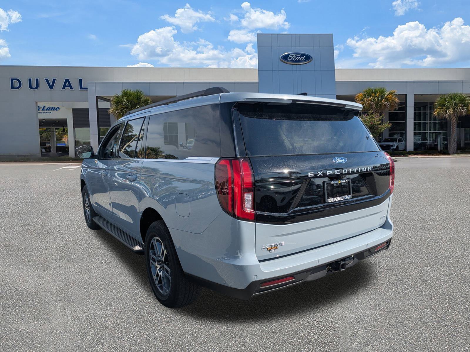 New 2025 Ford Expedition Max Active image 5