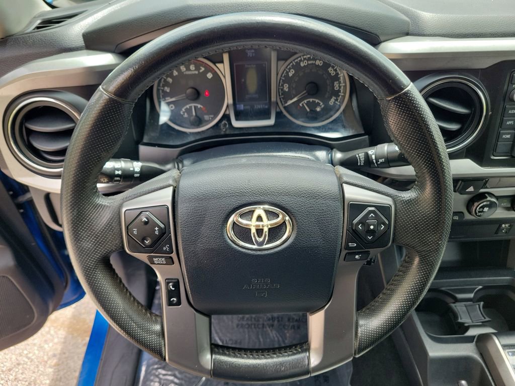 Used 2017 Toyota Tacoma SR5 image 18