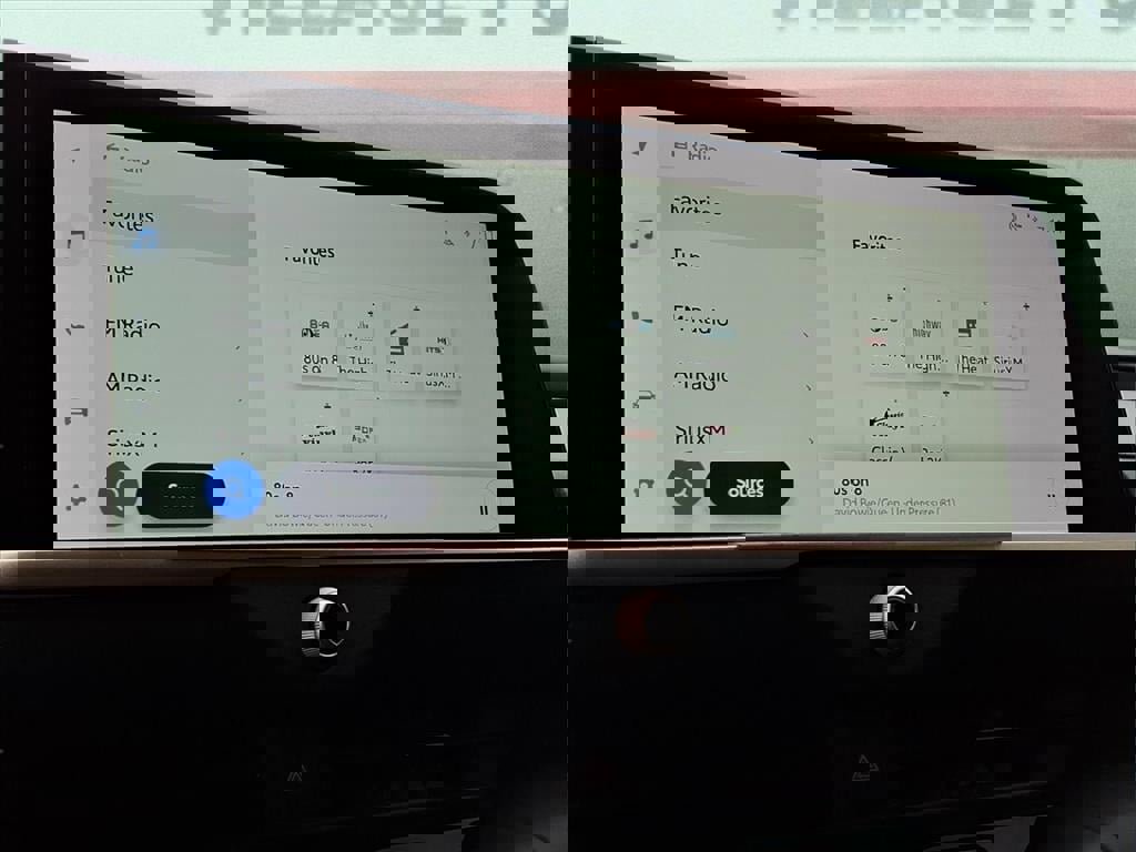 New 2025 Toyota Crown Signia XLE image 16