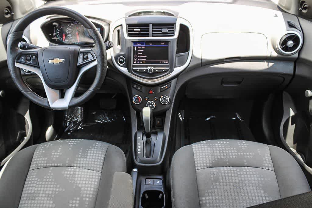 Used 2020 Chevrolet Sonic LT FWD image 11