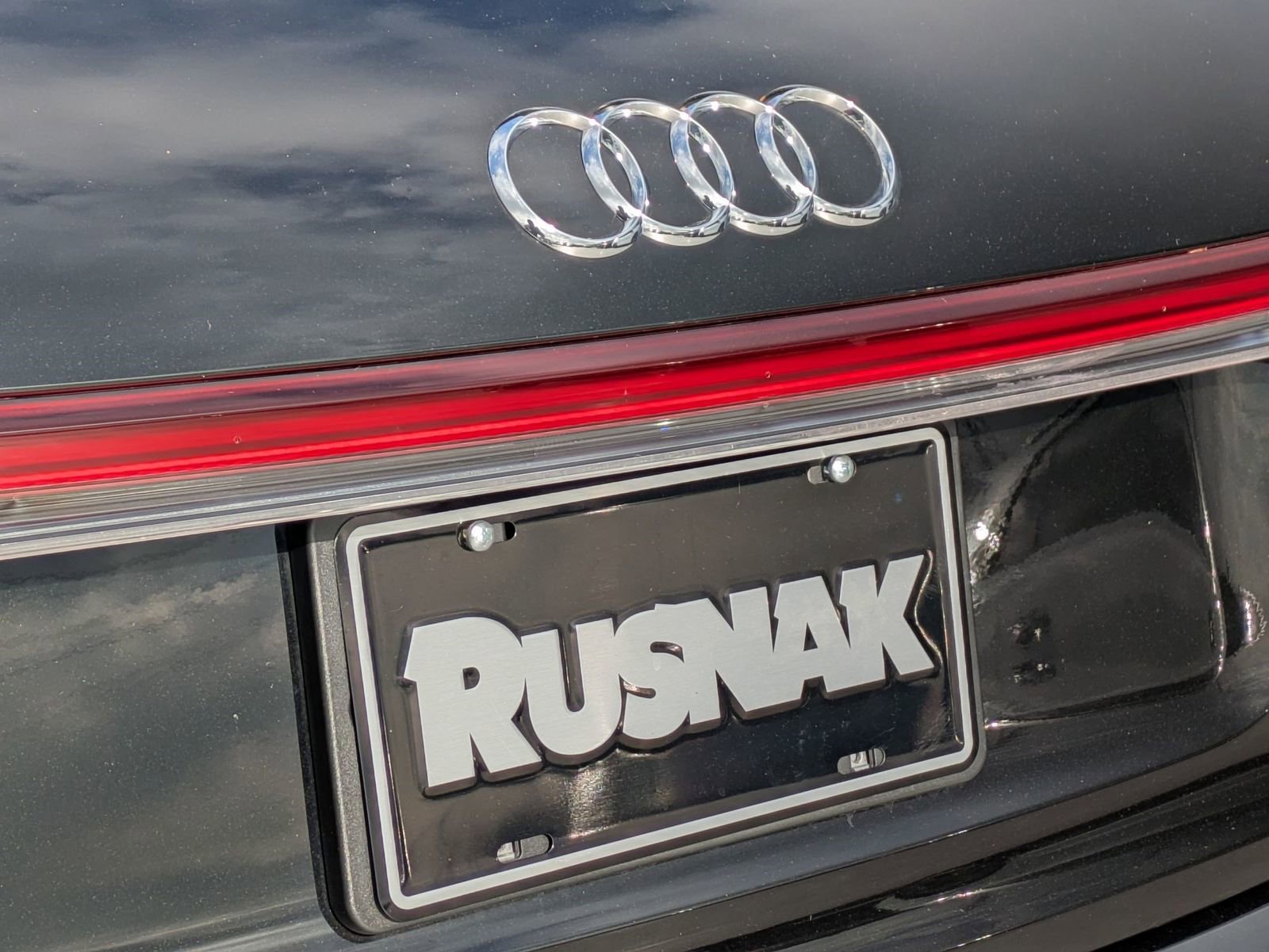 Used 2023 Audi Q4 e-tron Premium Plus image 19