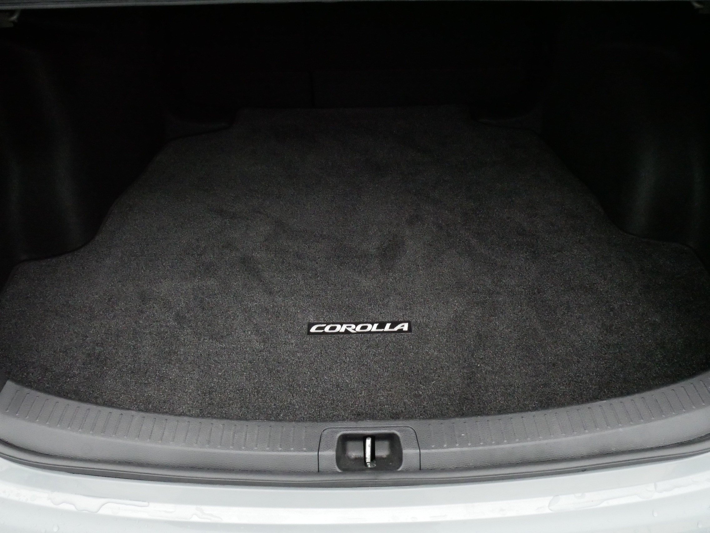 Certified 2022 Toyota Corolla XSE w/ Carpet Mat Package (TMS) FWD image 18