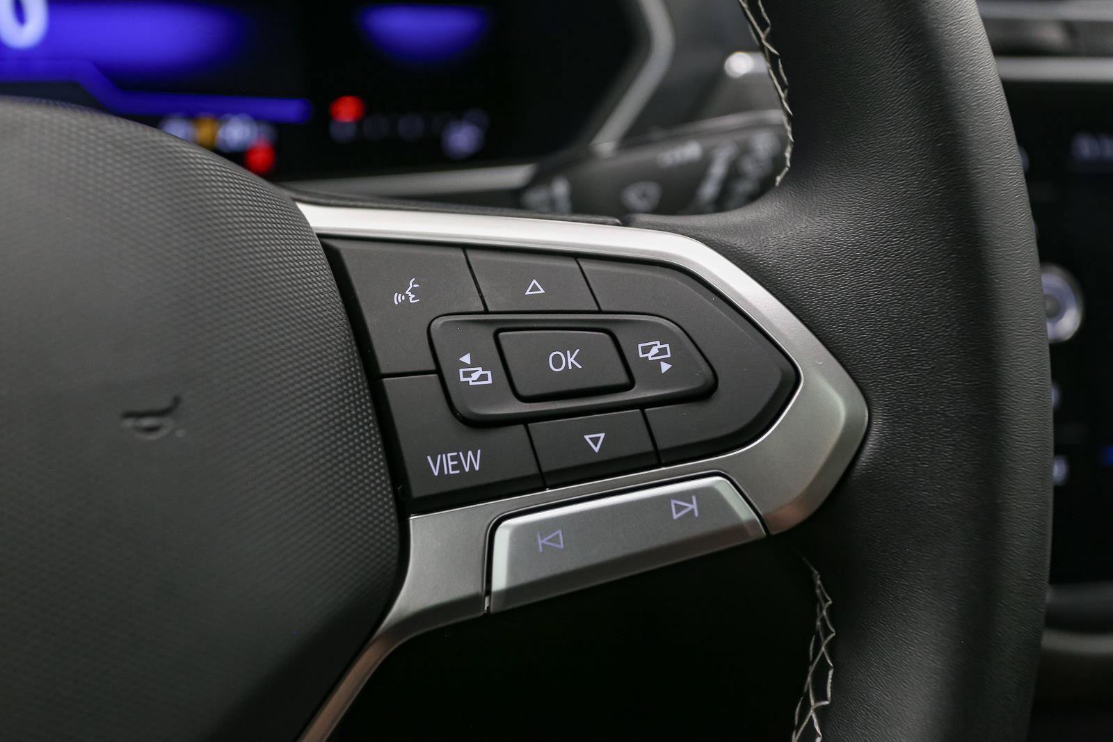 Certified 2023 Volkswagen Tiguan SE AWD/4WD image 42