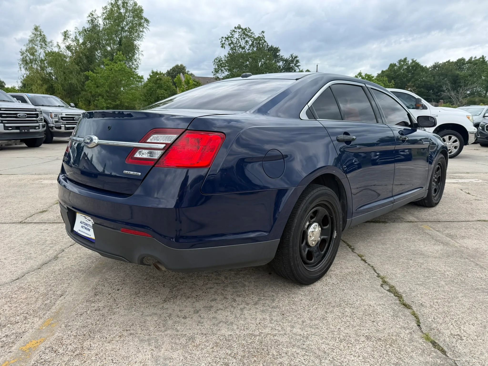 Used 2018 Ford Taurus Police Interceptor FWD image 4