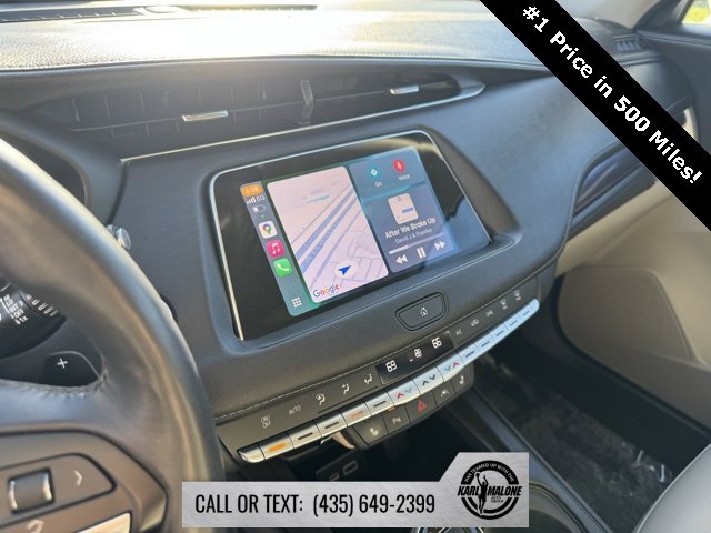 Used 2022 Cadillac XT4 Luxury w/ Cold Weather Package image 14