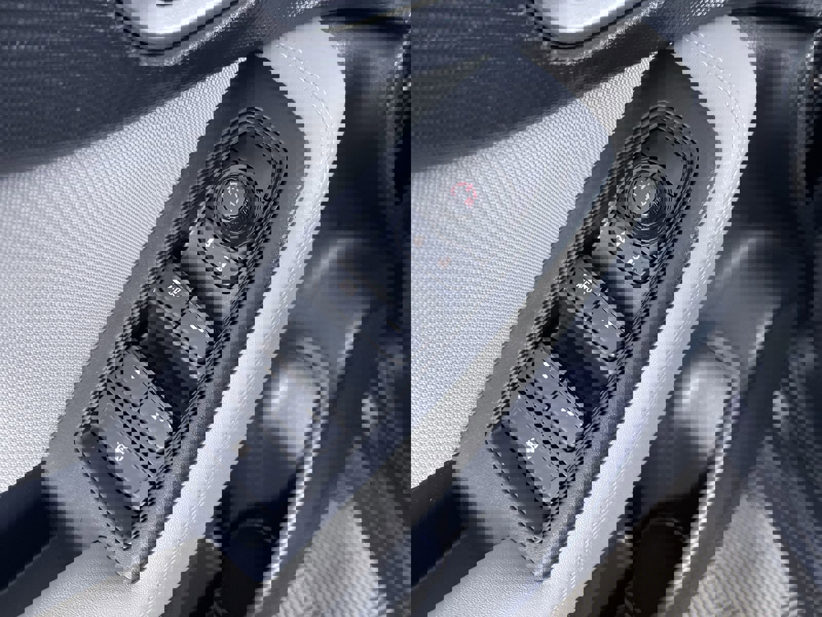 Used 2023 Subaru Forester image 14