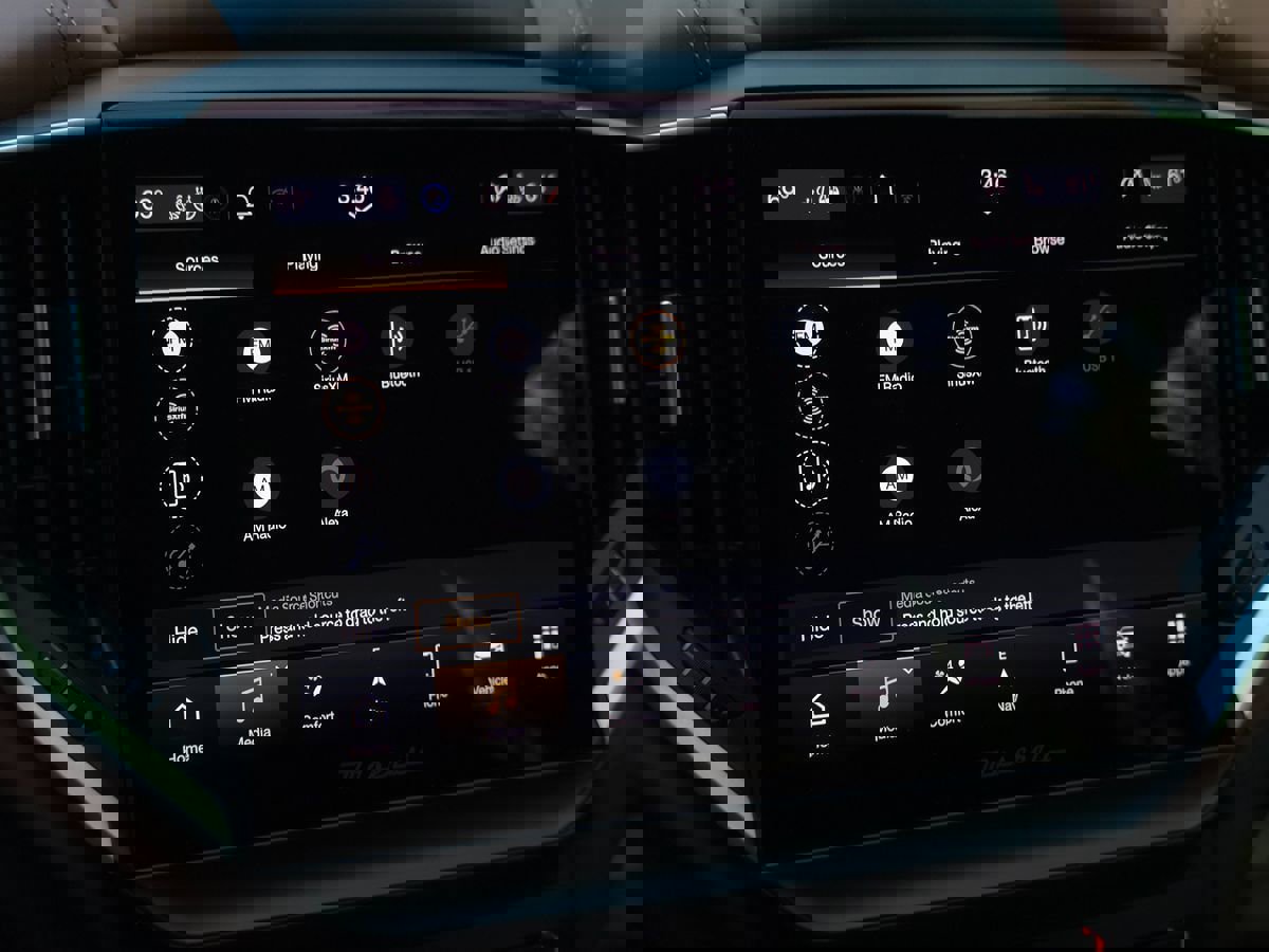 Used 2022 Maserati Ghibli GT image 34