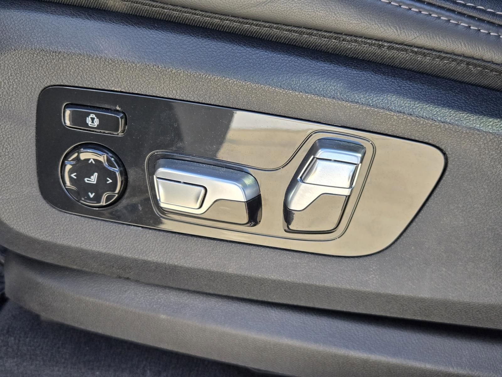 Used 2024 BMW X5 xDrive40i image 23