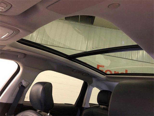 Used 2024 Lincoln Nautilus Reserve w/ Equipment Group 203A image 30