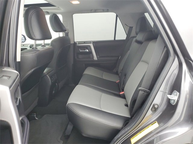 Used 2022 Toyota 4Runner SR5 Premium image 12