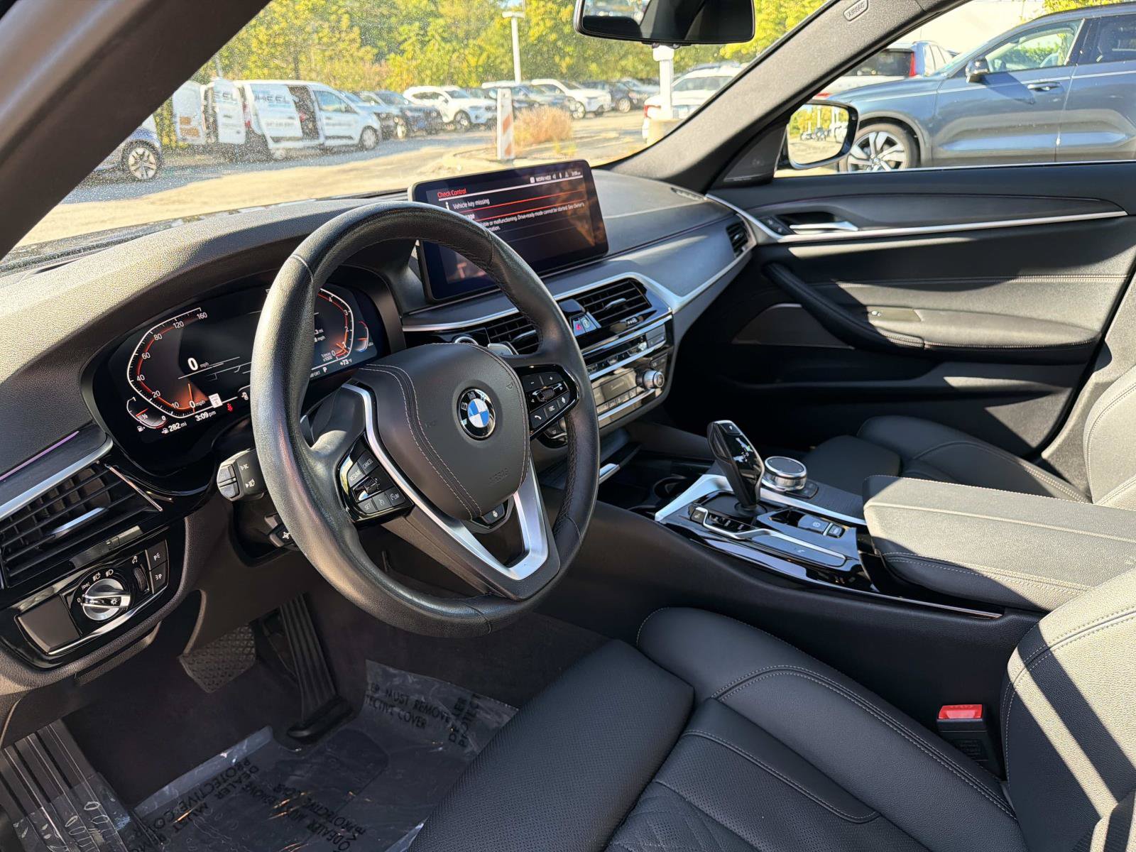Certified 2023 BMW 530i xDrive w/ Premium Package AWD/4WD image 40
