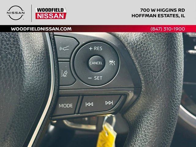 Used 2019 Toyota Camry LE FWD image 39