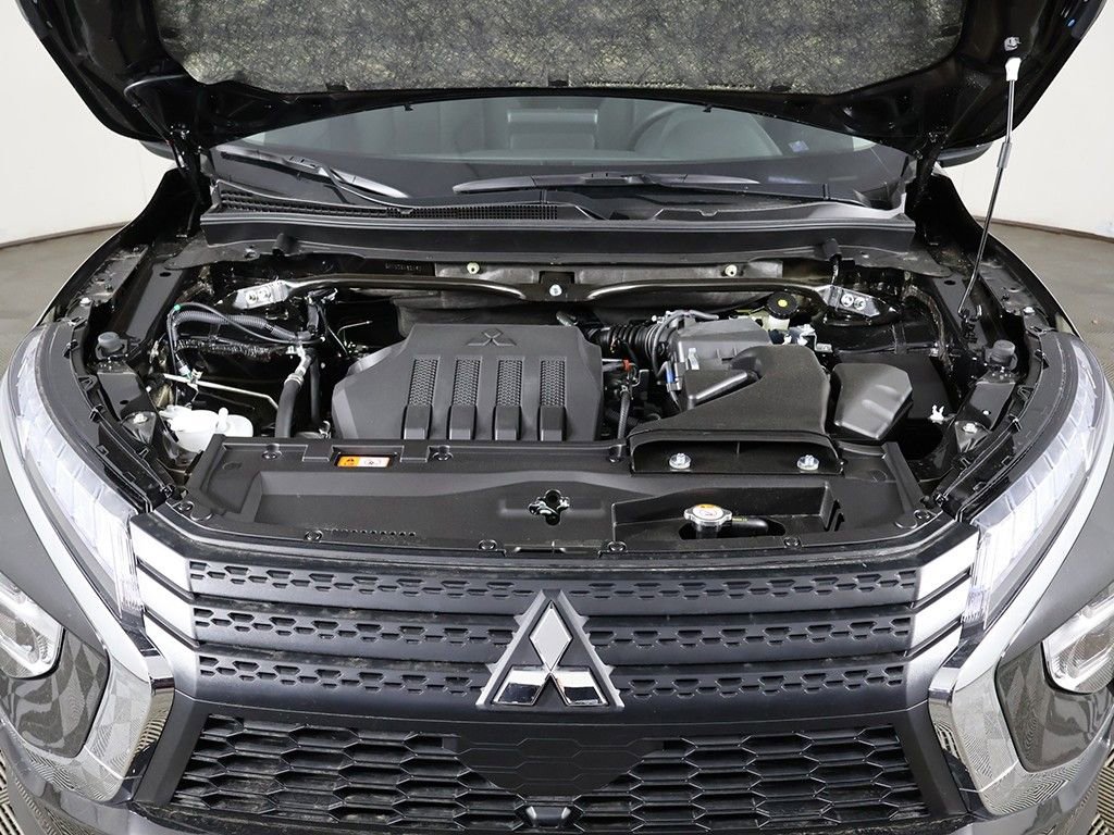 New 2026 Mitsubishi Eclipse Cross ES AWD/4WD image 16