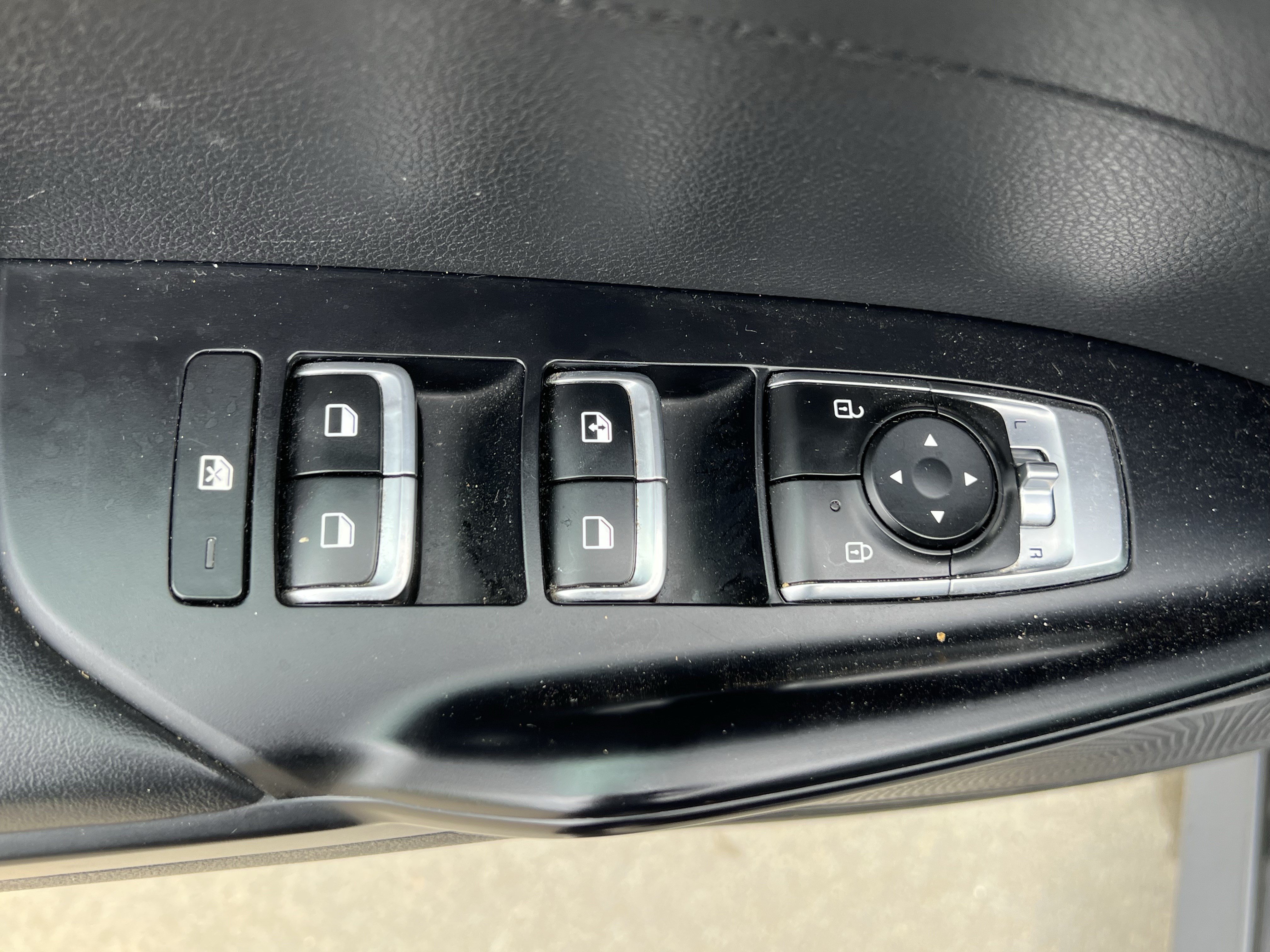 Used 2021 Kia K5 LX FWD image 15