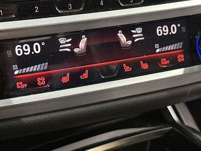 Used 2016 BMW 750i xDrive image 21