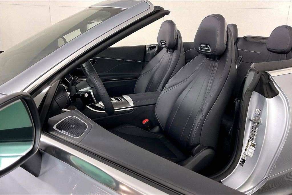 New 2026 Mercedes-Benz CLE 300 4MATIC Cabriolet image 9