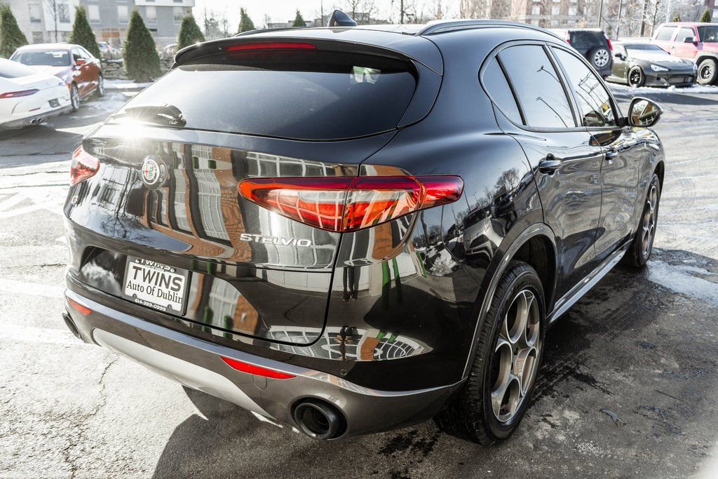 Used 2022 Alfa Romeo Stelvio Ti w/ Active Assist Plus Package image 36