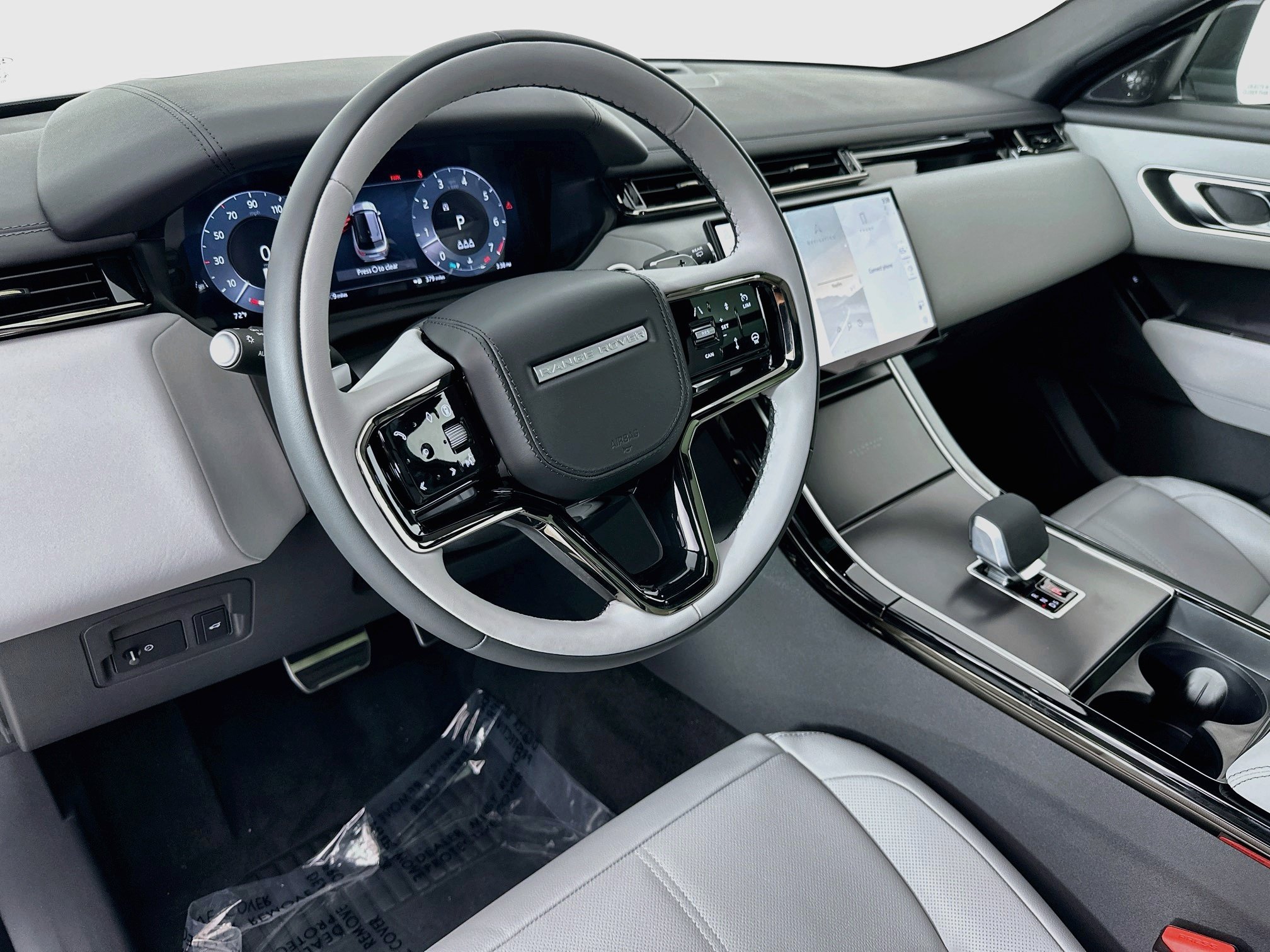 New 2026 Land Rover Range Rover Velar Belgravia AWD/4WD image 10