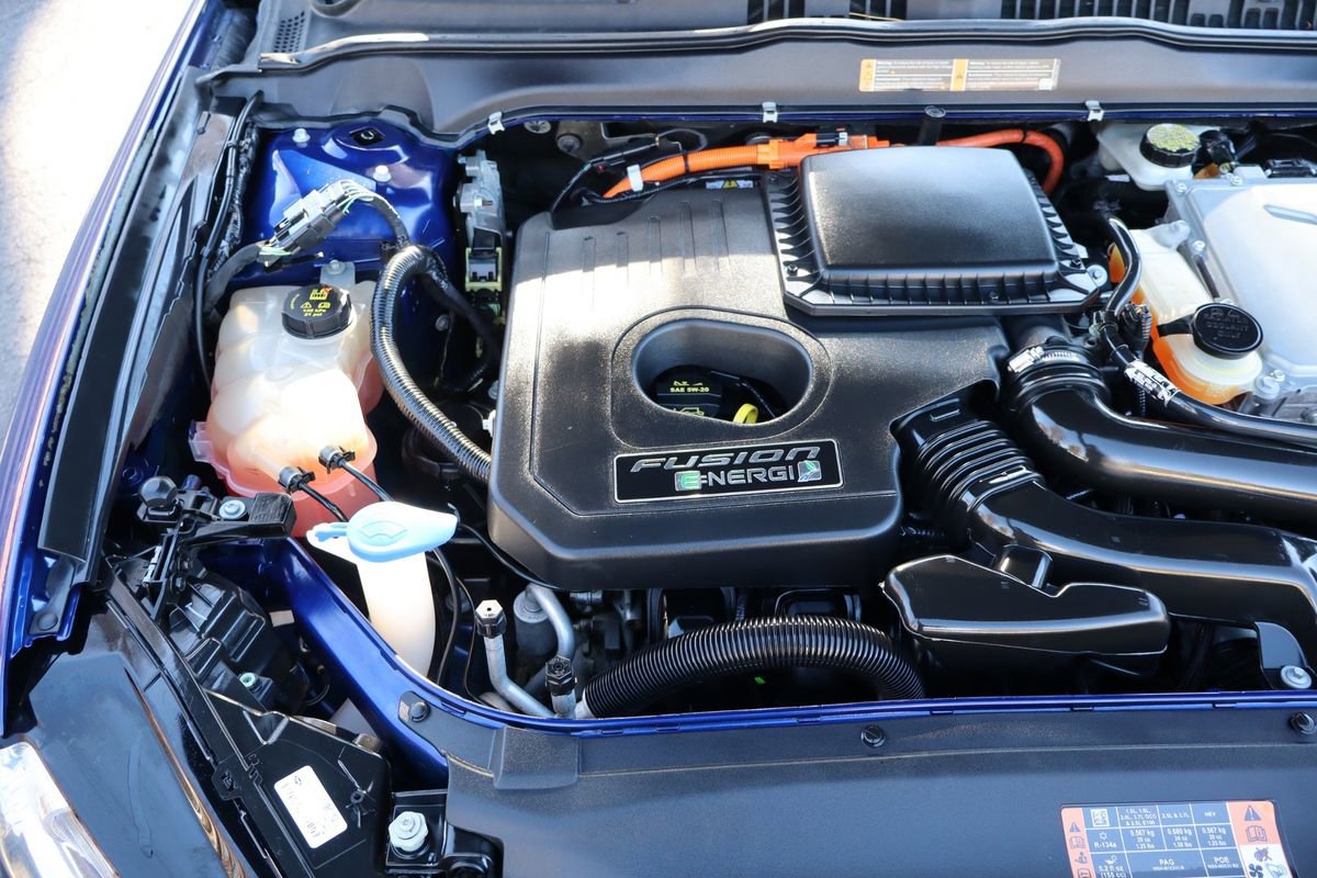 Used 2014 Ford Fusion Energi Titanium w/ Driver Assist Package image 39