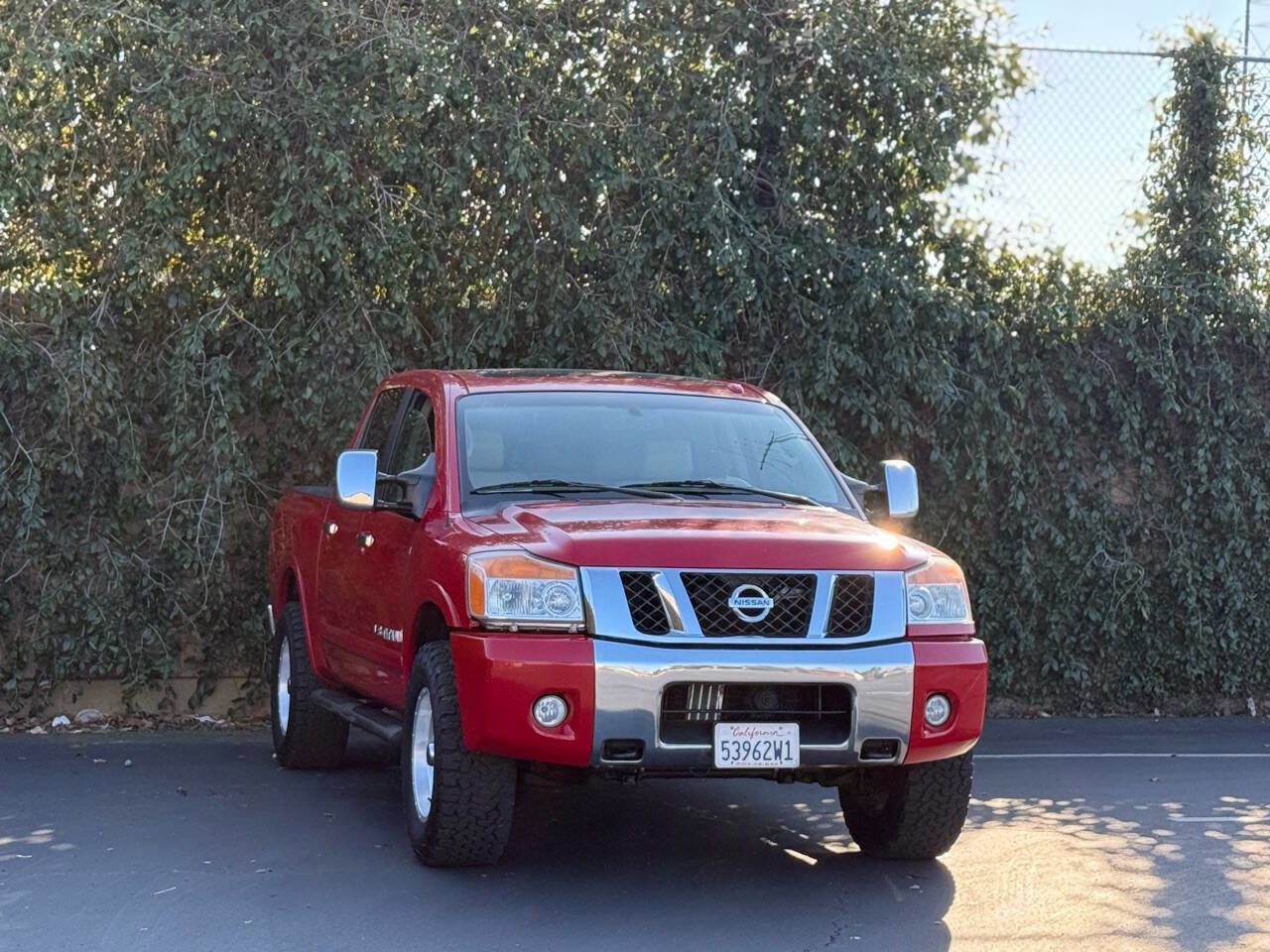 Used 2008 Nissan Titan LE image 4