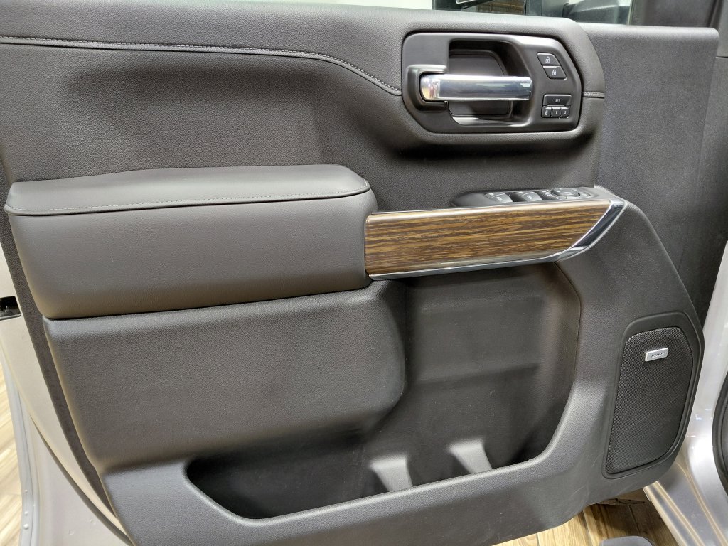 Used 2022 Chevrolet Silverado 2500 High Country AWD/4WD image 44