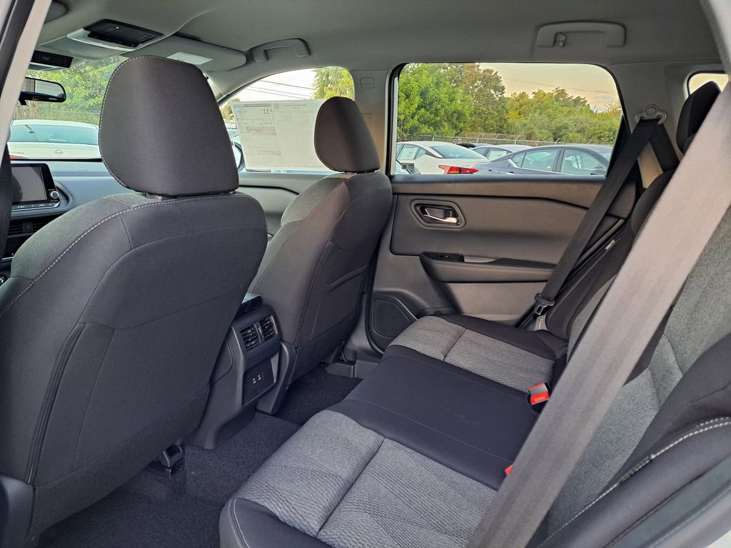 New 2026 Nissan Rogue SV FWD image 5