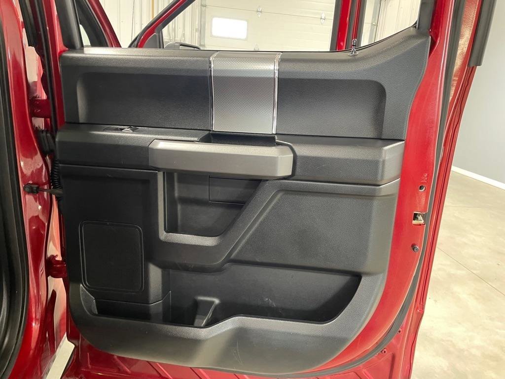 Used 2015 Ford F150 XLT w/ Equipment Group 302A Luxury image 22