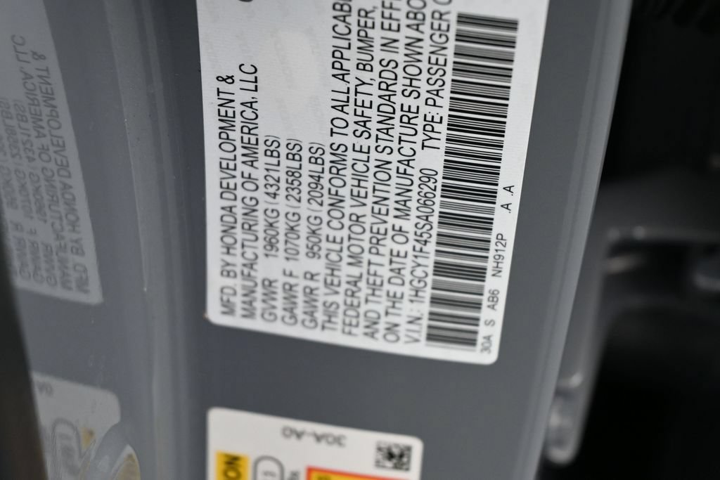 Used 2025 Honda Accord SE image 17