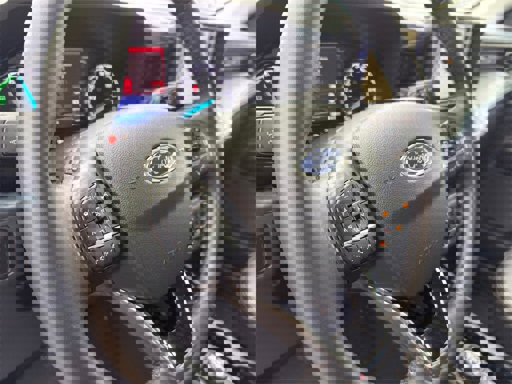 Used 2024 Ford Maverick Lariat w/ Black Appearance Package image 15