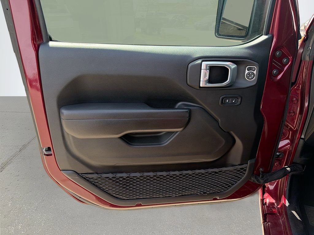 Used 2022 Jeep Wrangler Unlimited Sport image 21