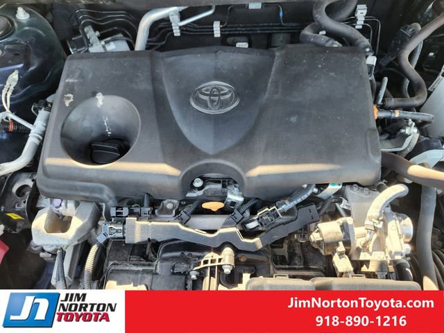 Used 2022 Toyota RAV4 XLE image 31