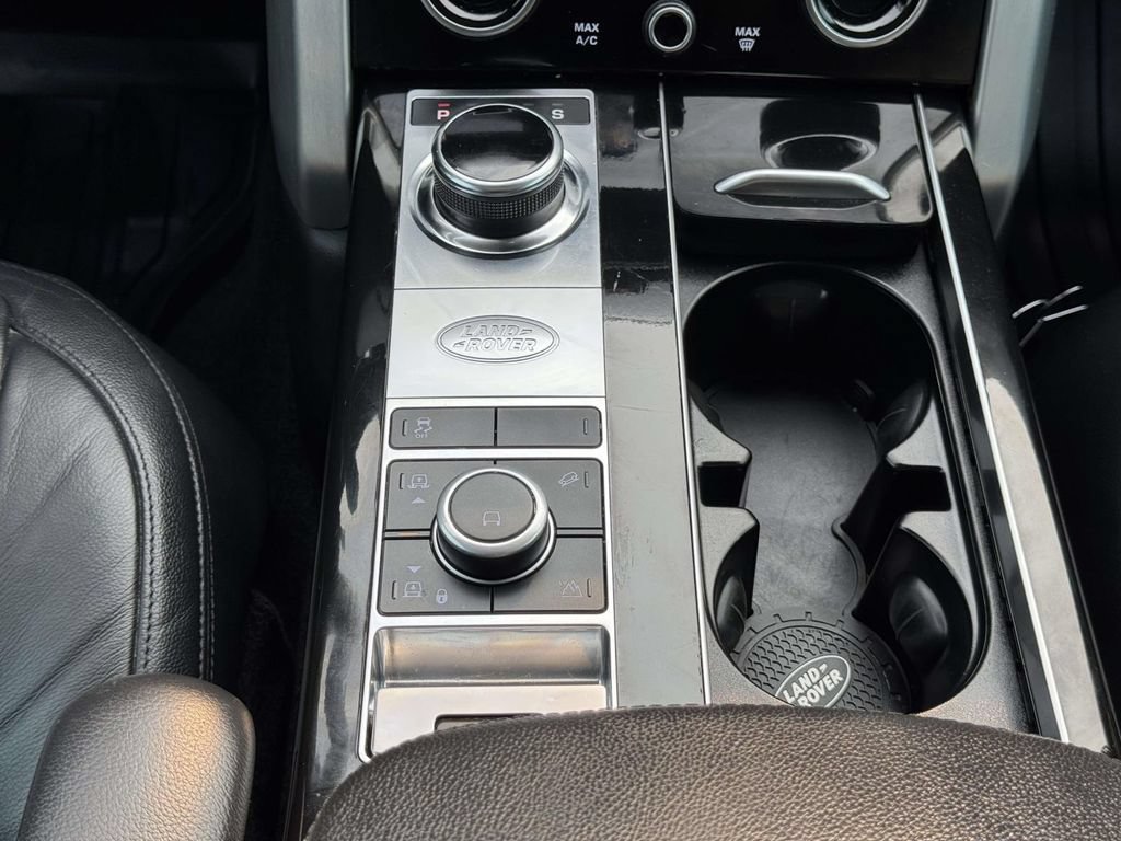 Used 2020 Land Rover Range Rover AWD/4WD image 6