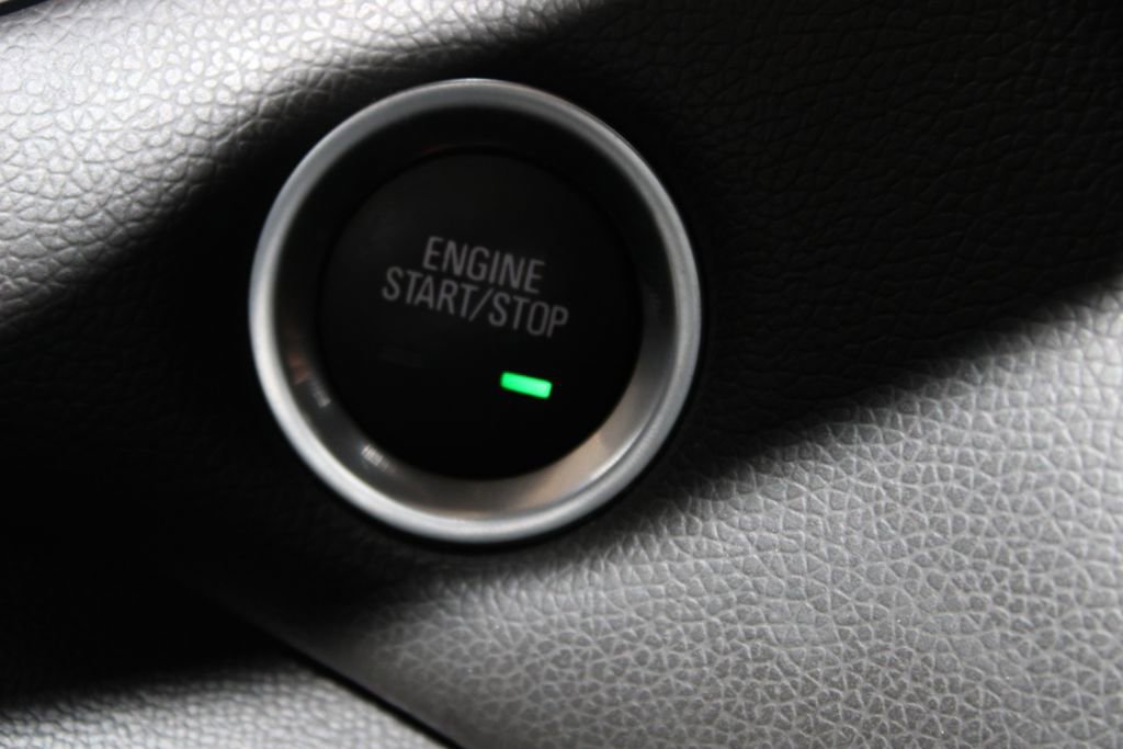 Used 2025 Chevrolet Malibu LT FWD image 29