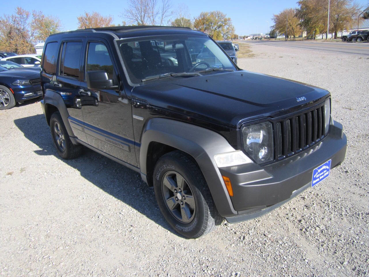 Used 2011 Jeep Liberty Renegade image 3