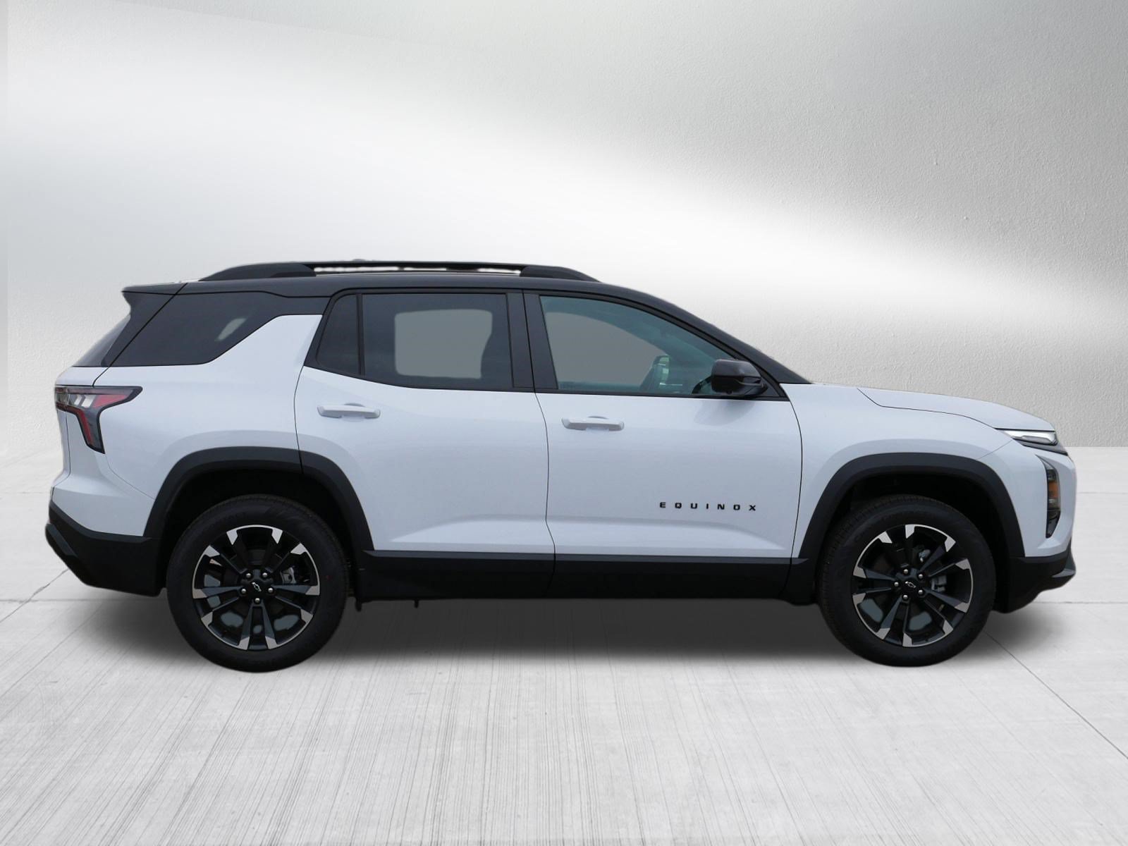 New 2027 Chevrolet Equinox RS w/ Safety and Technology Package AWD/4WD image 6