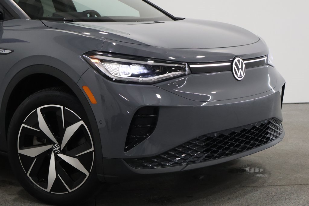 Used 2023 Volkswagen ID.4 Pro S image 3