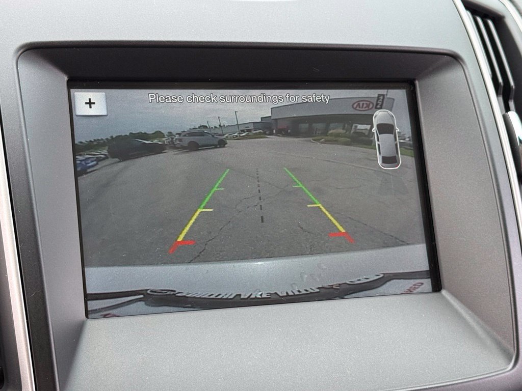 Used 2017 Ford Edge SEL w/ Equipment Group 201A FWD image 19