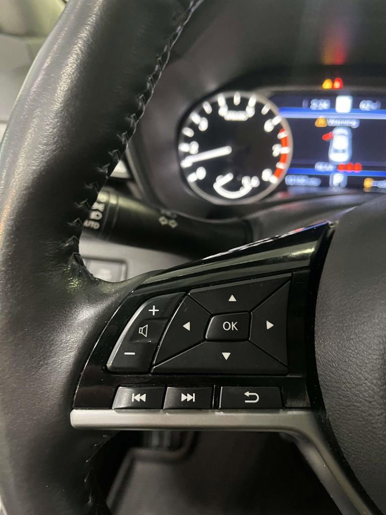 Used 2023 Nissan Altima 2.5 SL FWD image 25