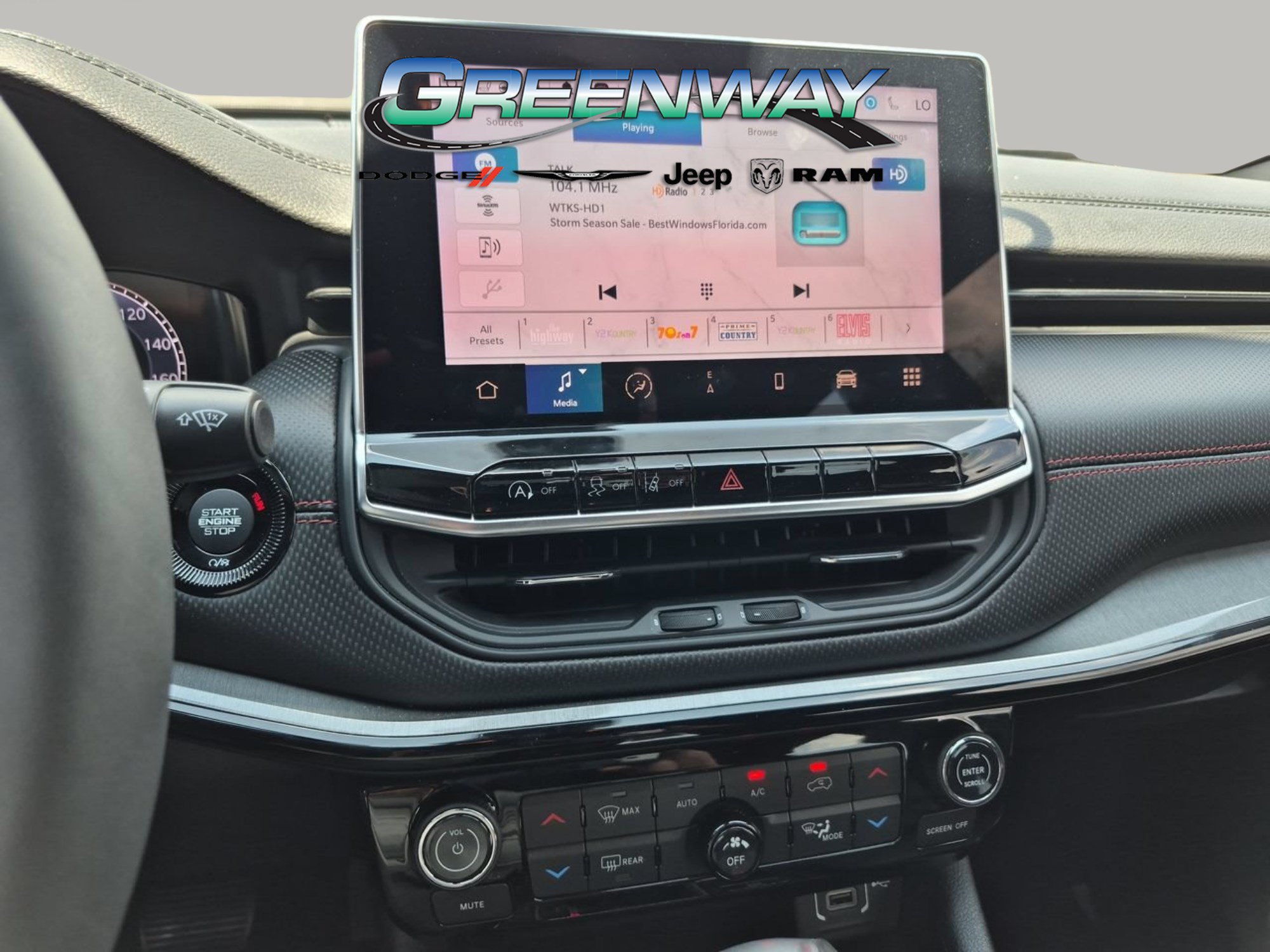 Used 2023 Jeep Compass Trailhawk w/ Trailhawk Elite Group AWD/4WD image 20
