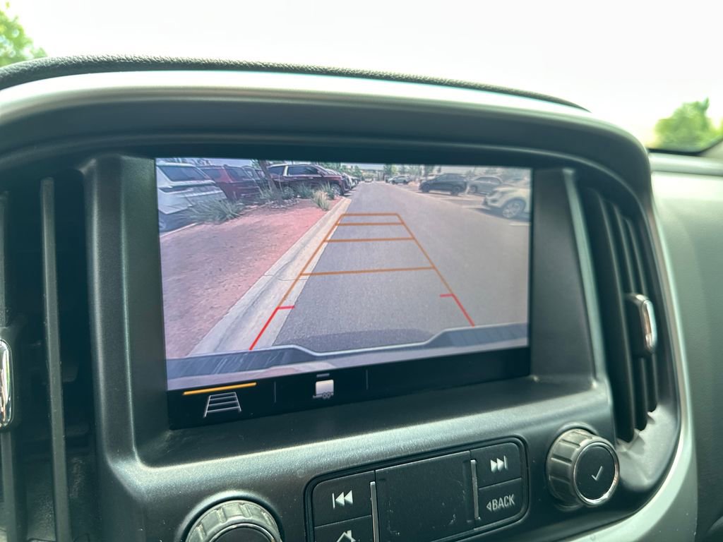 Used 2020 Chevrolet Colorado LT RWD image 25