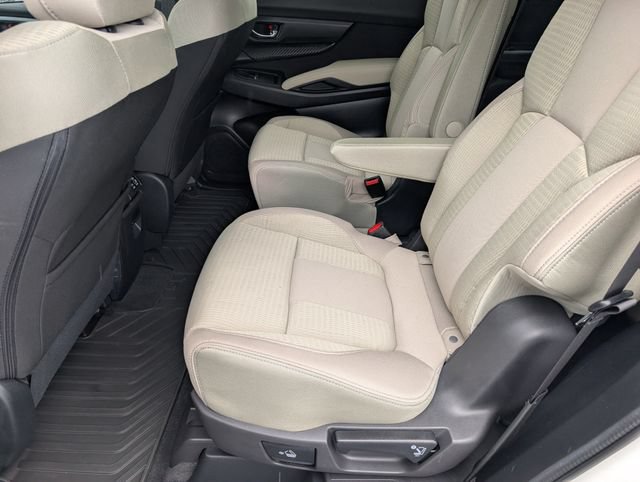 Used 2025 Subaru Ascent Premium AWD/4WD image 27
