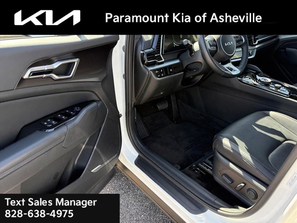 Certified 2025 Kia Sportage EX w/ EX Premium Package image 17