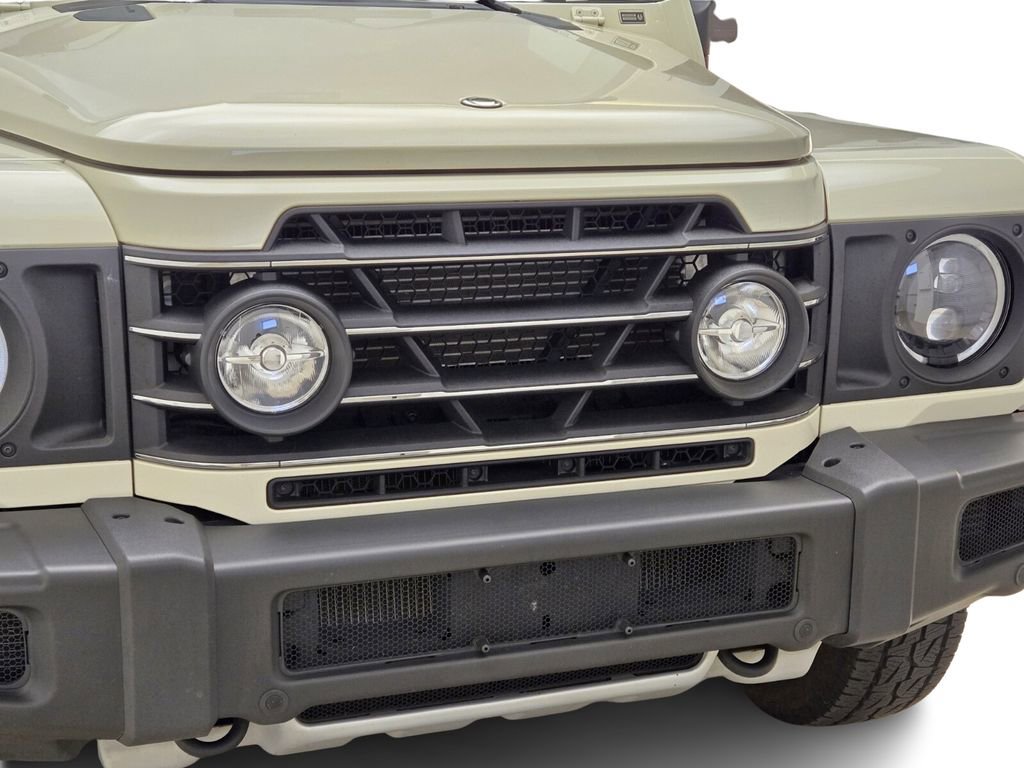 Used 2024 INEOS Grenadier Fieldmaster Edition image 4