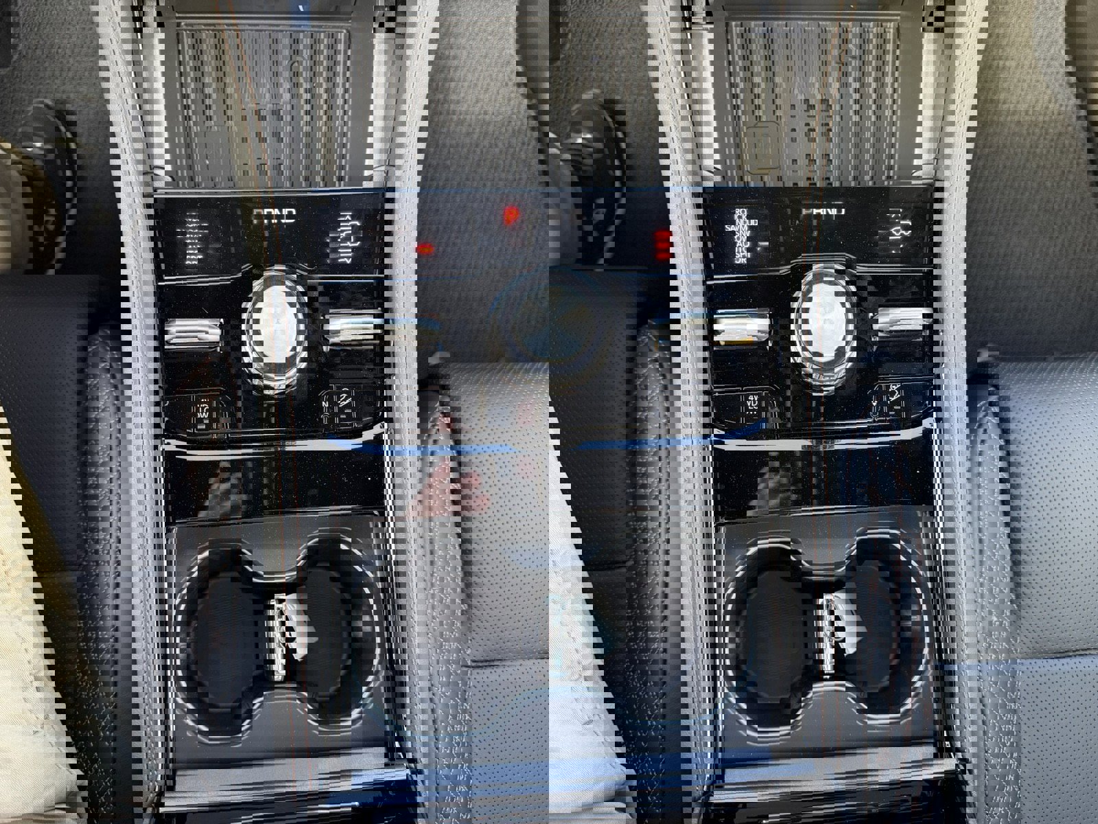 New 2026 Jeep Grand Cherokee Summit image 28